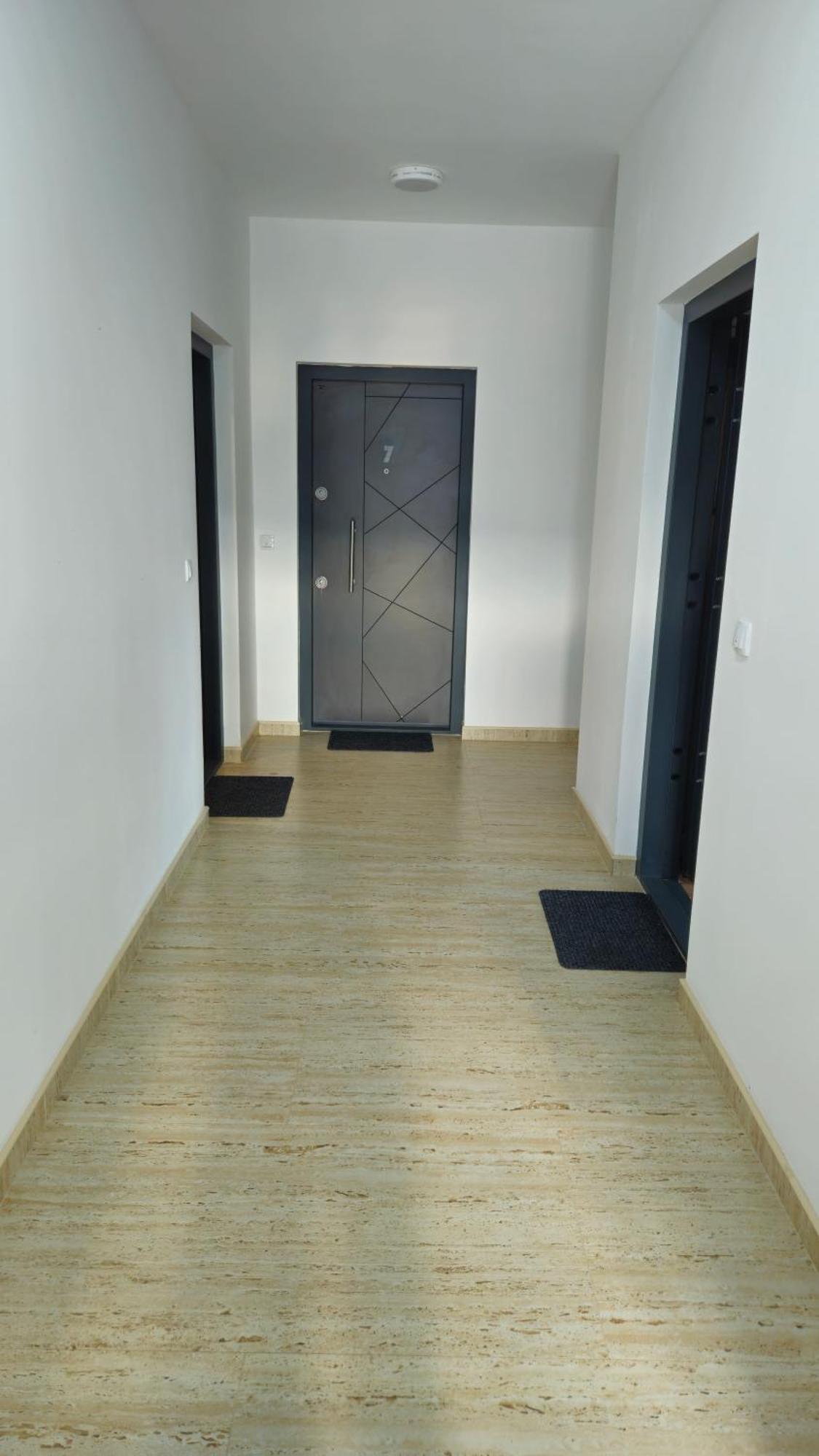 Podgorica Apartments Planet Exterior photo
